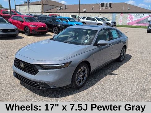 New 2025 Honda Accord EX-L image 14