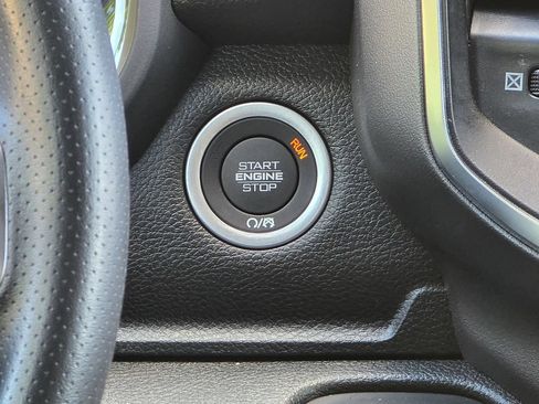 New 2026 RAM 1500 Express AWD/4WD image 29