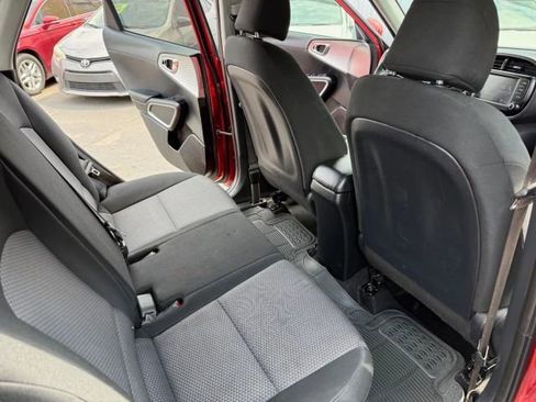 Used 2022 Kia Soul LX w/ Technology Package image 14