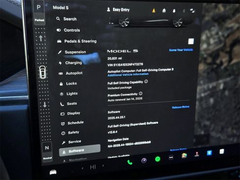 Used 2022 Tesla Model S image 22