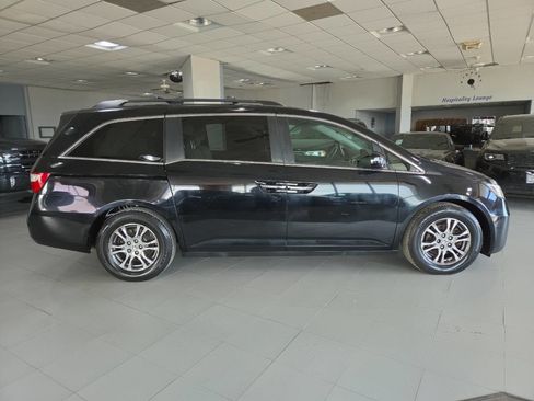 Used 2013 Honda Odyssey EX image 8