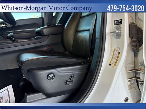 Used 2024 Dodge Durango GT image 18