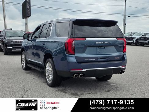 Used 2025 GMC Yukon Denali AWD/4WD image 5