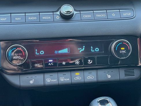 Used 2025 Hyundai Elantra N FWD image 16