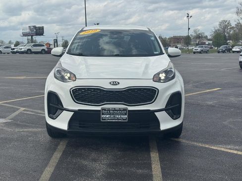 Used 2020 Kia Sportage LX image 10