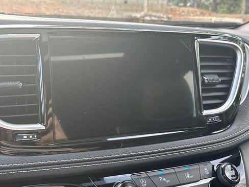 New 2026 Chrysler Pacifica Limited w/ S Appearance Package image 24