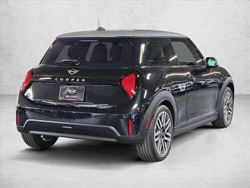 New 2026 MINI Cooper 2-Door Hardtop FWD image 5
