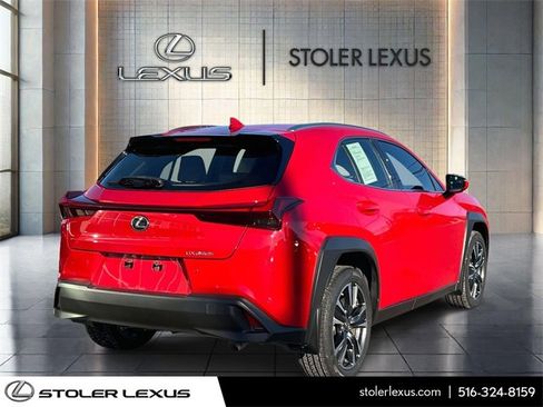 Used 2023 Lexus UX 250h FWD image 5