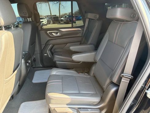 Used 2024 Chevrolet Tahoe RST w/ RST Performance Edition AWD/4WD image 25