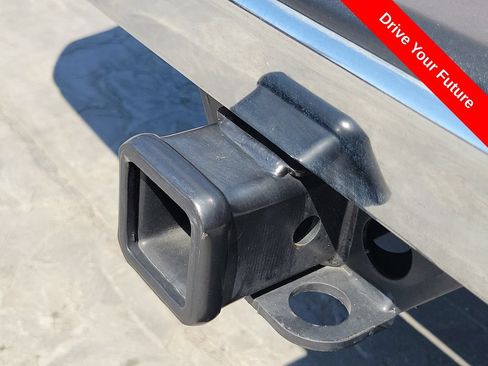 Used 2025 Chevrolet Silverado 1500 LT RWD image 28