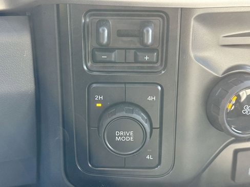 New 2026 Ford F550 4x4 Crew Cab Super Duty w/ XL Chrome Package image 28