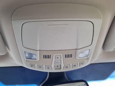 Used 2019 Ford Edge Titanium w/ Equipment Group 301A AWD/4WD image 33