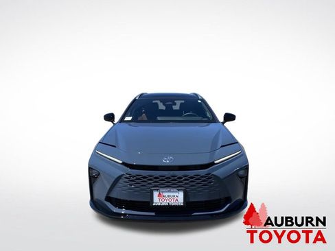 New 2026 Toyota Crown Signia AWD/4WD image 2