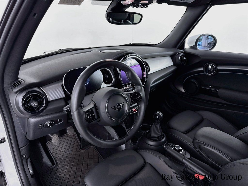 Used 2024 MINI Cooper S FWD image 9