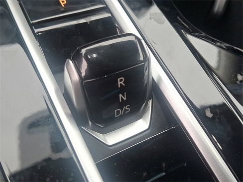 New 2026 Volkswagen Atlas SE image 11