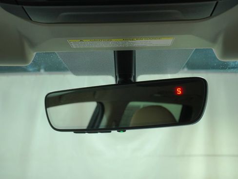 Used 2019 Subaru Ascent Premium AWD/4WD image 22