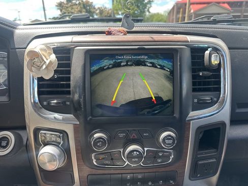 Used 2018 RAM 1500 Laramie w/ Convenience Group RWD image 8