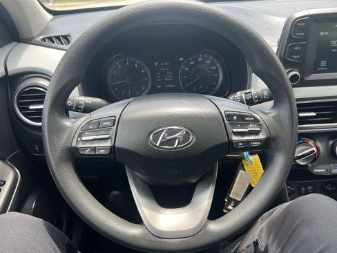 Used 2020 Hyundai Kona SE FWD image 15