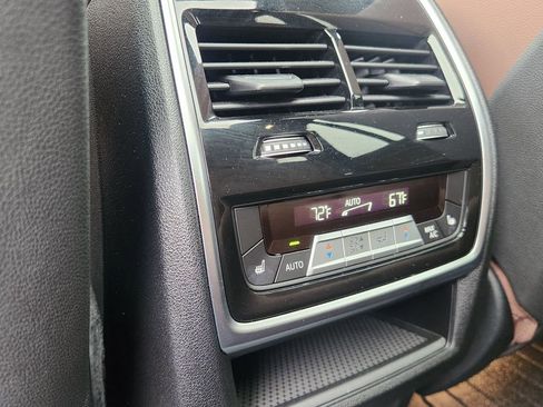 Used 2020 BMW X5 xDrive40i w/ M Sport Package AWD/4WD image 11