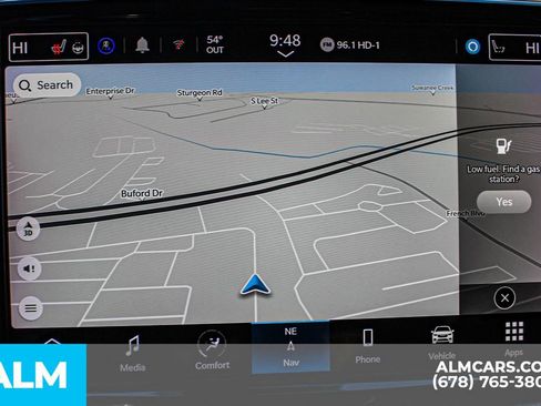 Used 2024 Chrysler Pacifica Select image 36