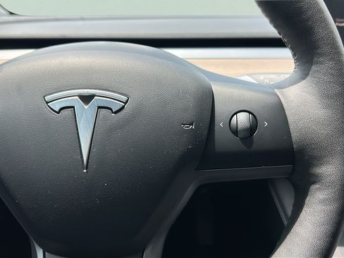 Used 2023 Tesla Model 3 Long Range AWD/4WD image 26