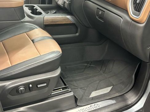 Used 2020 Chevrolet Silverado 1500 High Country w/ Technology Package image 48