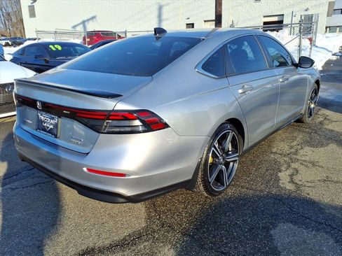 Used 2024 Honda Accord Sport image 6