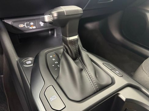 New 2026 Kia K4 FWD image 33