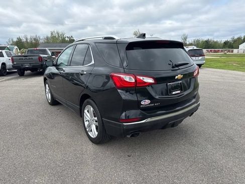 Used 2018 Chevrolet Equinox Premier FWD image 3