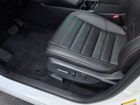 Used 2025 Honda CR-V Sport-L image 22