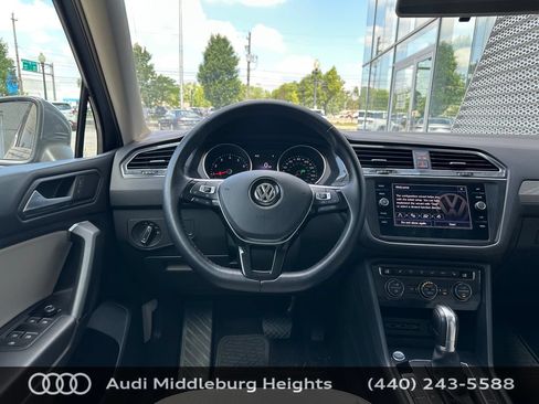 Used 2019 Volkswagen Tiguan SE w/ Panoramic Sunroof Package AWD/4WD image 24