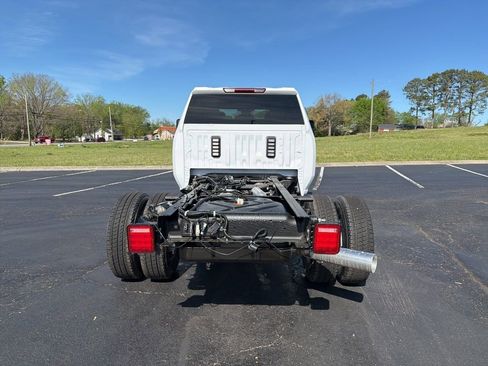 New 2026 GMC Sierra 3500 Pro w/ Convenience Package AWD/4WD image 6
