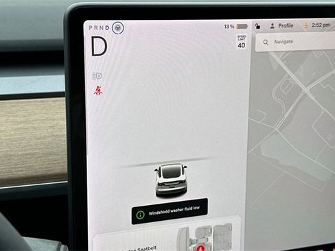 Used 2021 Tesla Model 3 Standard Range Plus image 28