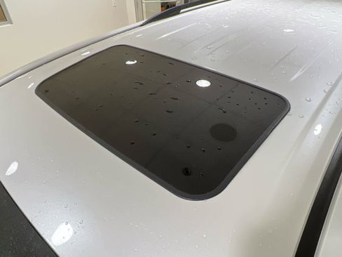 New 2026 Toyota Sienna XLE image 17