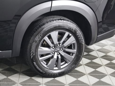 Used 2025 Nissan Pathfinder SV image 53