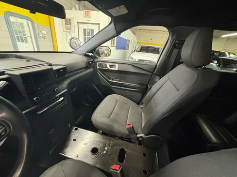 Used 2020 Ford Explorer 4WD Police Interceptor w/ Ready For The Road Package image 16