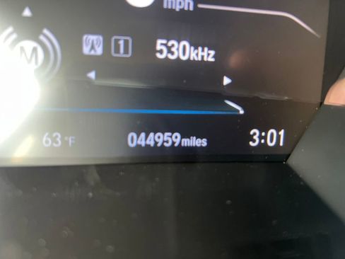 Used 2019 Honda CR-V Touring image 21