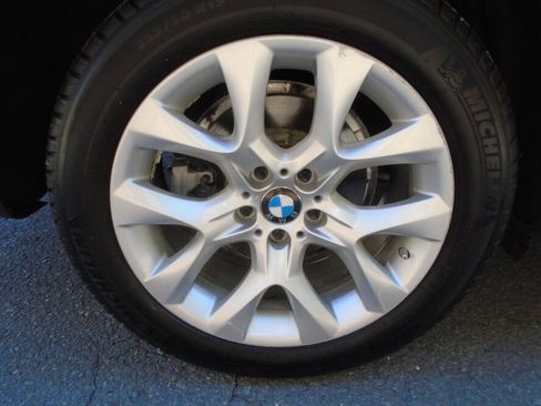 Used 2011 BMW X5 xDrive35i image 33