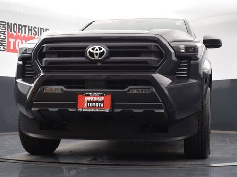 Used 2024 Toyota Tacoma SR5 image 31