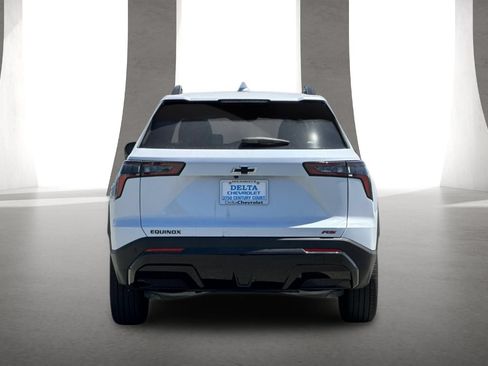 New 2026 Chevrolet Equinox RS FWD image 5