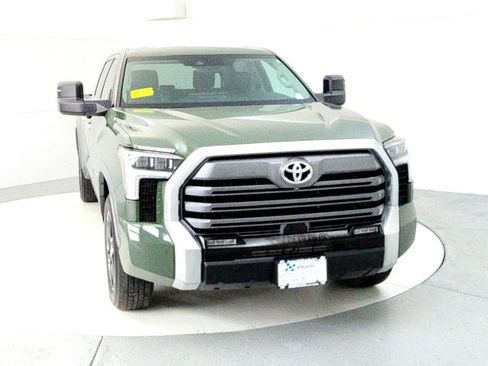 Used 2023 Toyota Tundra Limited AWD/4WD image 8