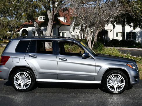 Used 2014 Mercedes-Benz GLK 350 4MATIC image 31