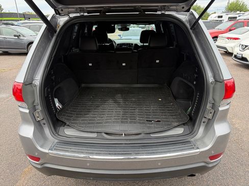 Used 2019 Jeep Grand Cherokee Limited AWD/4WD image 32