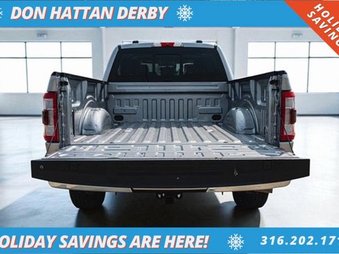 Used 2022 Ford F150 Lariat w/ Trailer Tow Package image 40