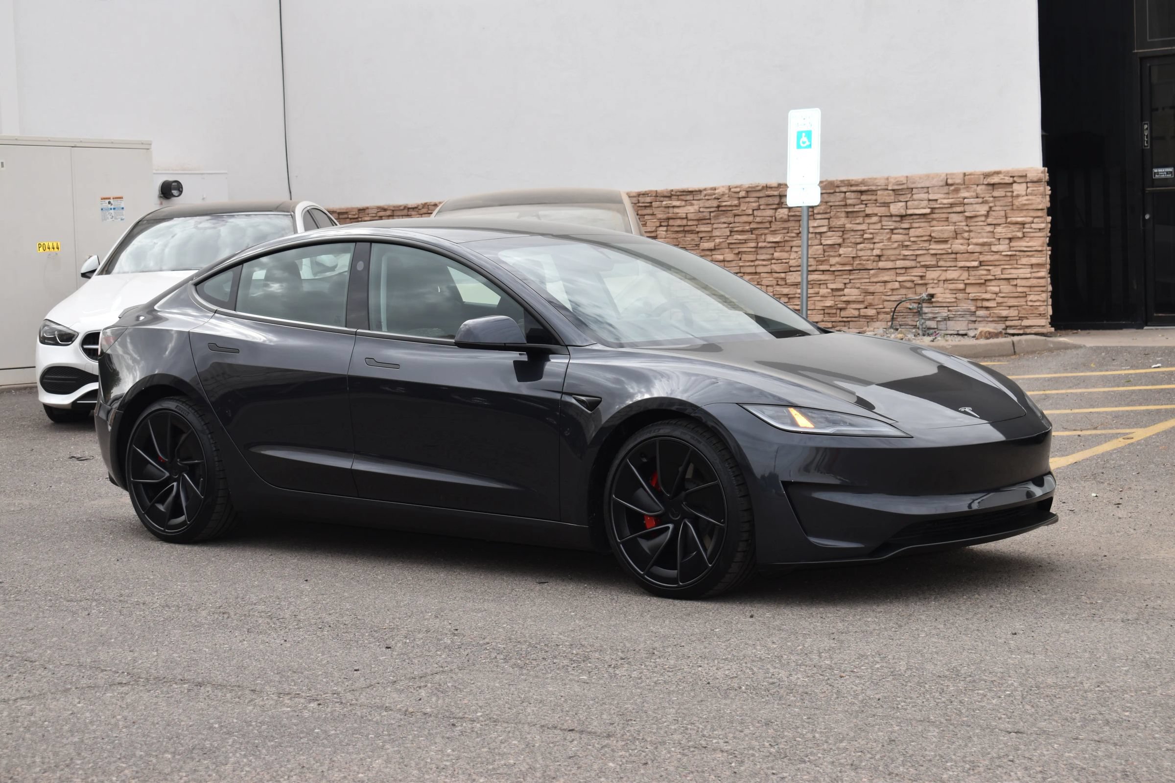 Used 2025 Tesla Model 3 Performance AWD/4WD image 3