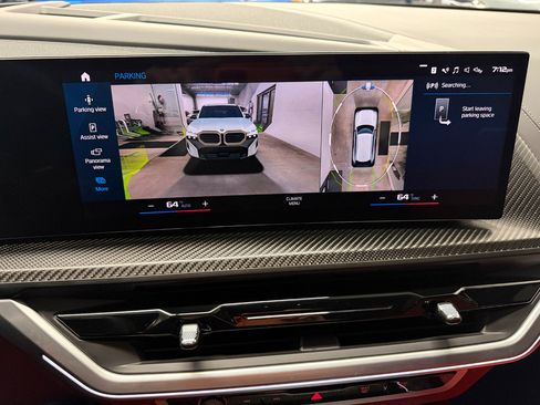 Used 2023 BMW XM image 12