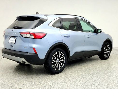 Used 2022 Ford Escape Titanium image 5