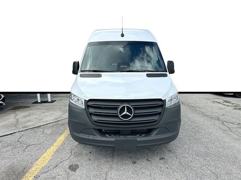 New 2026 Mercedes-Benz Sprinter 2500 image 2