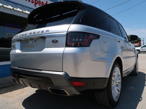 Used 2019 Land Rover Range Rover Sport HSE AWD/4WD image 8