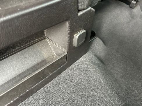 Used 2018 Chevrolet Silverado 1500 LT w/ All Star Edition image 36